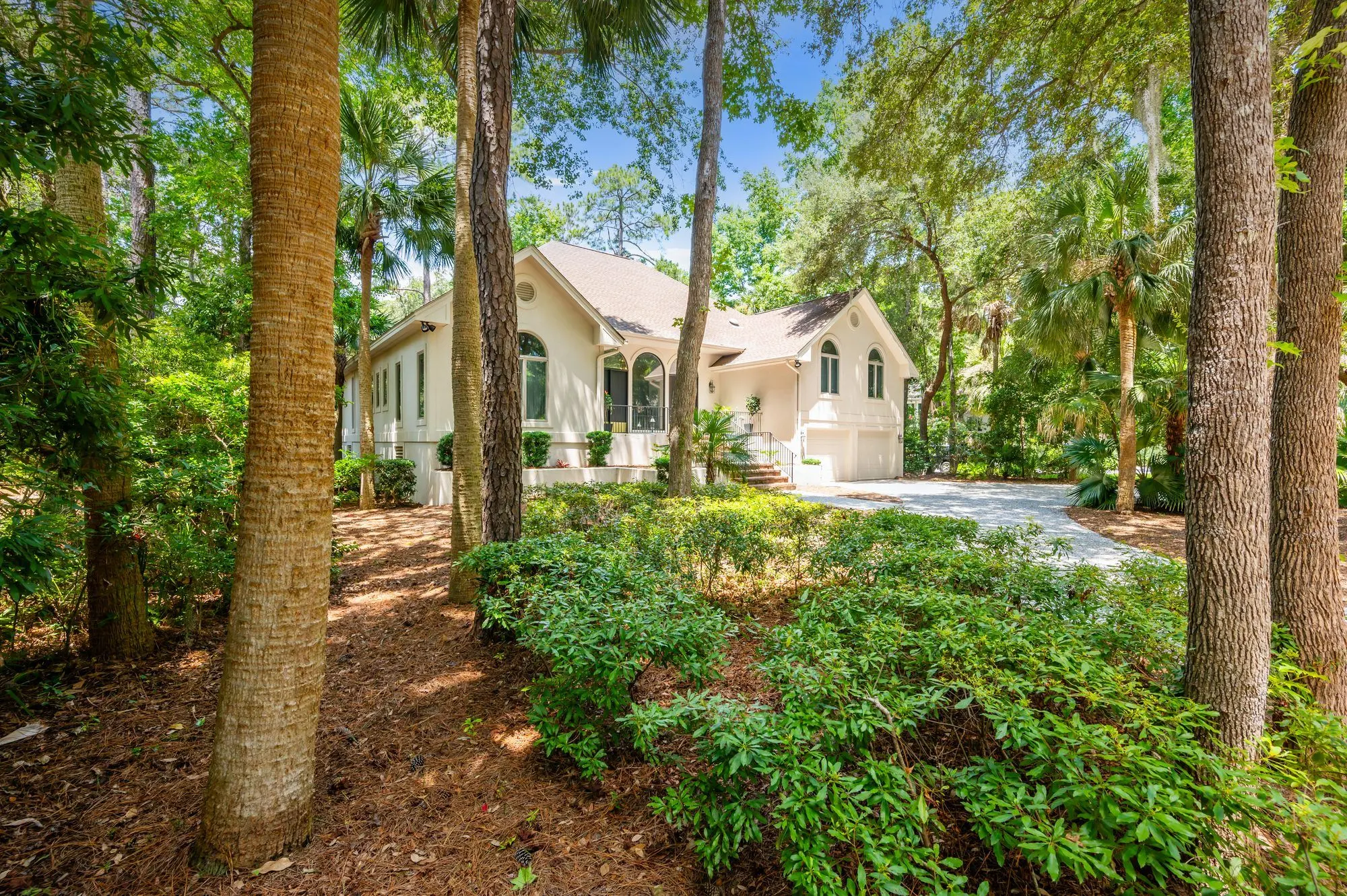 Home among palms and pines on Hilton Head Island, SC